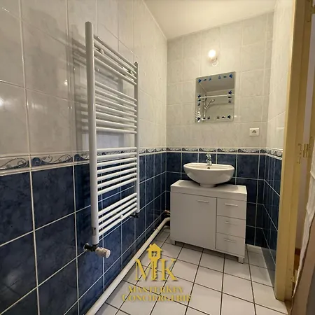 Apartamento La Charpente 10 Min De La Place Stanislas, *