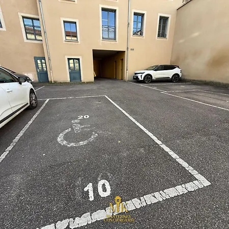 T4 Spacieux & Chaleureux Proche Stanislas Apartment