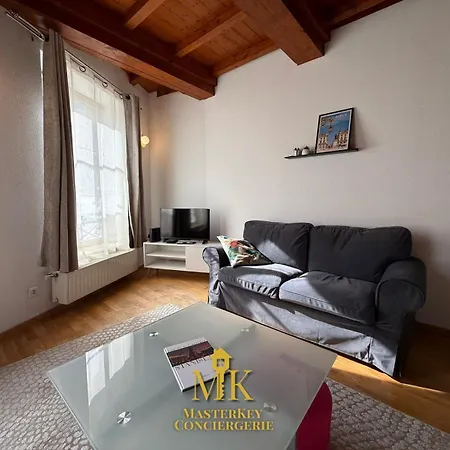 Apartamento La Charpente 10 Min De La Place Stanislas, *