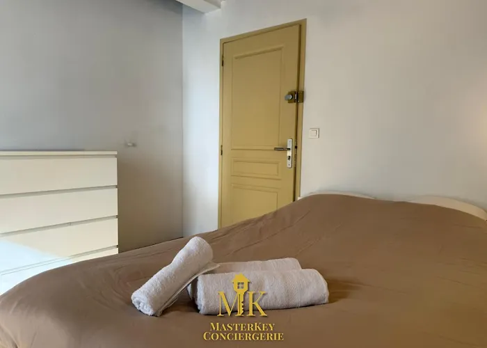 Διαμέρισμα T4 Spacieux & Chaleureux Proche Stanislas