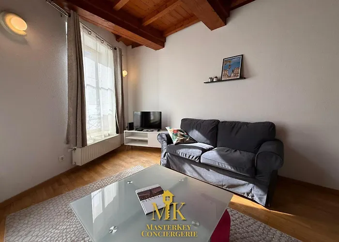 Apartment T4 Spacieux & Chaleureux Proche Stanislas *