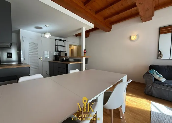 T4 Spacieux & Chaleureux Proche Stanislas * Νανσύ